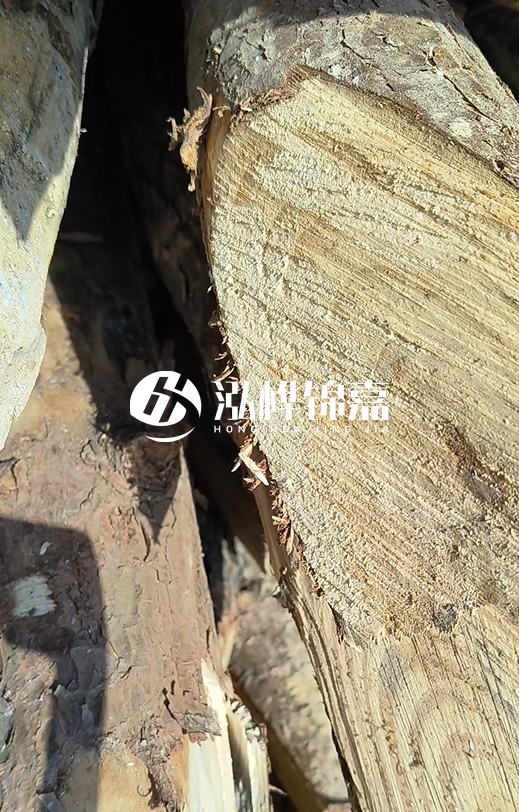 湖南松木樁源頭廠家泓樺錦嘉-5米松木樁比水泥樁便宜多少？